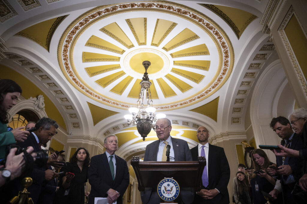 Bipartisan Senate Deal Prevents Shutdown Bipartisan Senate Deal Prevents Shutdown